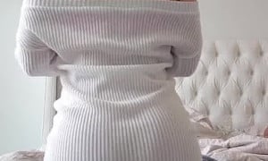Alinity Bare Ass Pussy Tease  