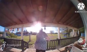 Bbw Farting On Ring Camera Comp