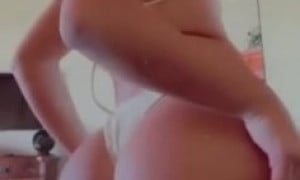 Melimtx   Hot Video - Show Of Big Ass So Sexy