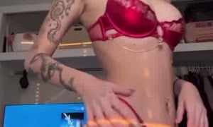Madiiiissonnn  - Naked Boobs So Sexy