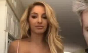 Lynaritaa Nip Slip on Instagram Live Video 