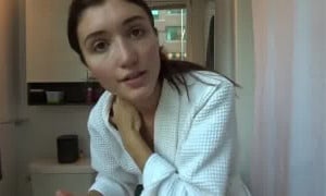Jennifer Maxwell Accidental Nipple Slip Video