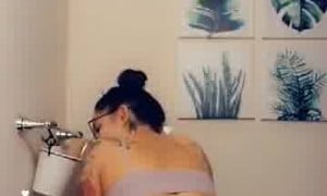 Nattybohh  Teasing Nude Video 
