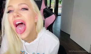 Tara Babcock Dildo Deepthroat  Video 