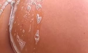 Corinna Kopf Hot show her big butt - New video update