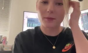 STPeach Drunk Striptease Fansly Video 