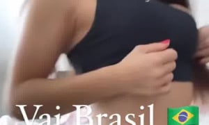 Giovanna Eburneo Camel Toe Dance Video 