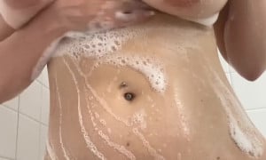 Danielle Sensualizing Her Beautiful Body In  Porn Video