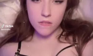 m3owlia big boobs tease