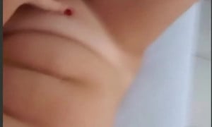 Brazilian BBW wants my cum