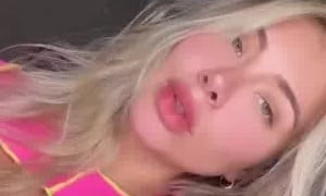 Lauraisabelaleon sexy babe