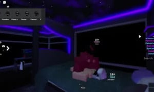 Bar Employee Fucks Succubus