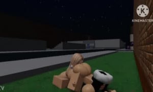 Lesbianas en roblox comiendo por detras