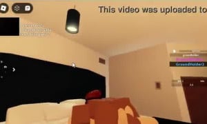 Cogiendome a blanquita cachonda en roblox condo