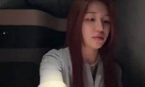 Ms Puiyi Airplane Pussy Masturbation Video Leaked