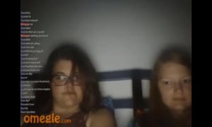 [Omegle] German Girl Flash & Watch Cumshot