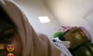 Indonesian girl show me her move on #ometv