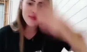 Lives Feet (T1kT0k)