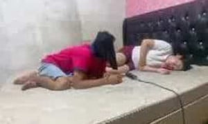 Indonesian girl fart - video 4