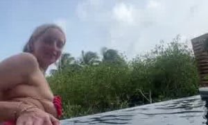 Madison Moores Bounces On A Dick In The Pool