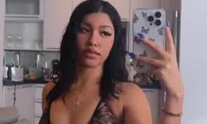 Starniye Poses Her Body In Lingerie