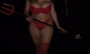 Devil Karlamelito Walks Sexily