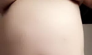 Raventriplex Displays Her Pregnant Naked Body