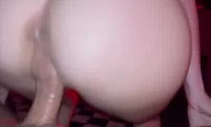 Madiruvee Sucks And Bounces On A Dick
