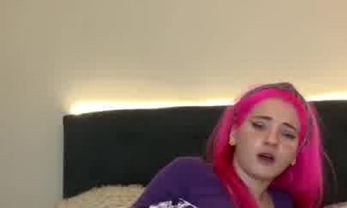 Emma Fiore Drills Her Ass With A Dildo
