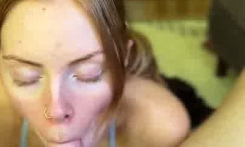 Ivory Fox Gives Sloppy Blowjob