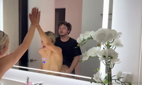 Cas Summer Gets Fucked In Front Of A Mirror