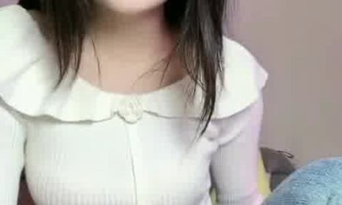 Chinese girl fart - video 27