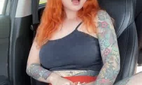 Baesuicide Masturbates In A Car And Cums