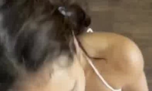 Chloefanzii Gives An Oral Pleasure